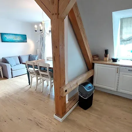 Apartamento Altes Postamt By Rujana Binz