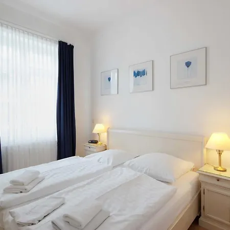 Altes Postamt By Rujana דירה בינץ