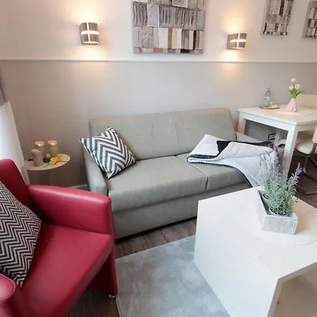 Altes Postamt By Rujana